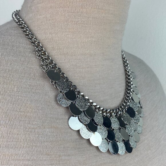 Silver Tone Disc Chain Bib Necklace 19-23" - Picture 3 of 9